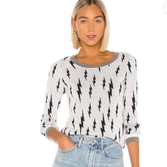 Chaser Lightning Bolt sweater like new Medium - Picture 5 of 5